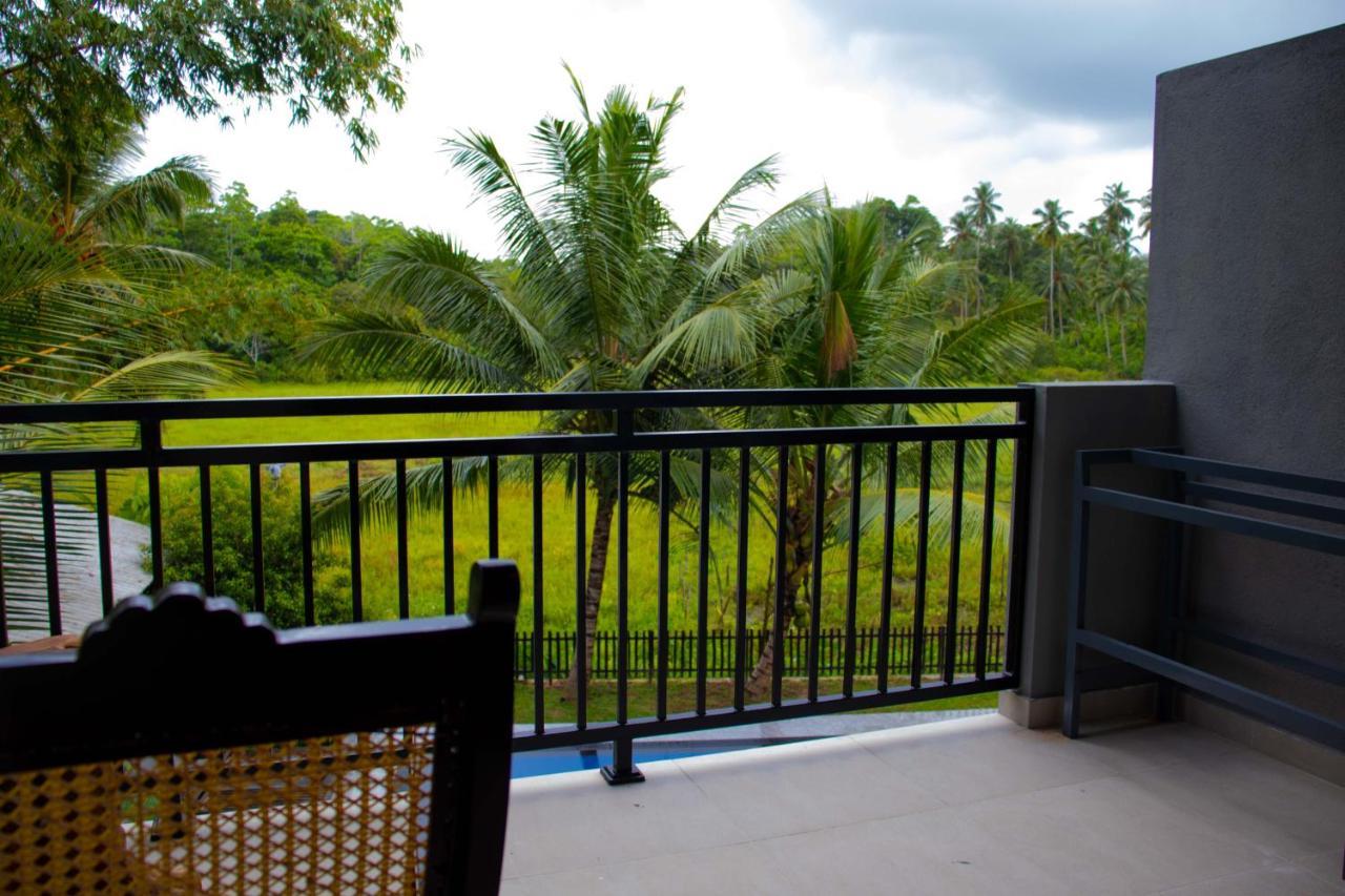 Sri Villa Rest Хикадува Екстериор снимка